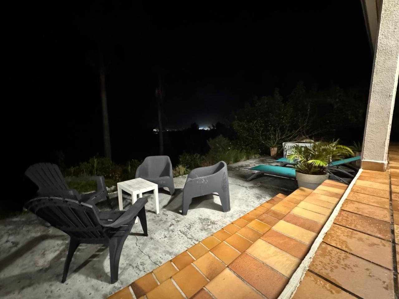 Villa Fleurie Le Moule Exteriör bild