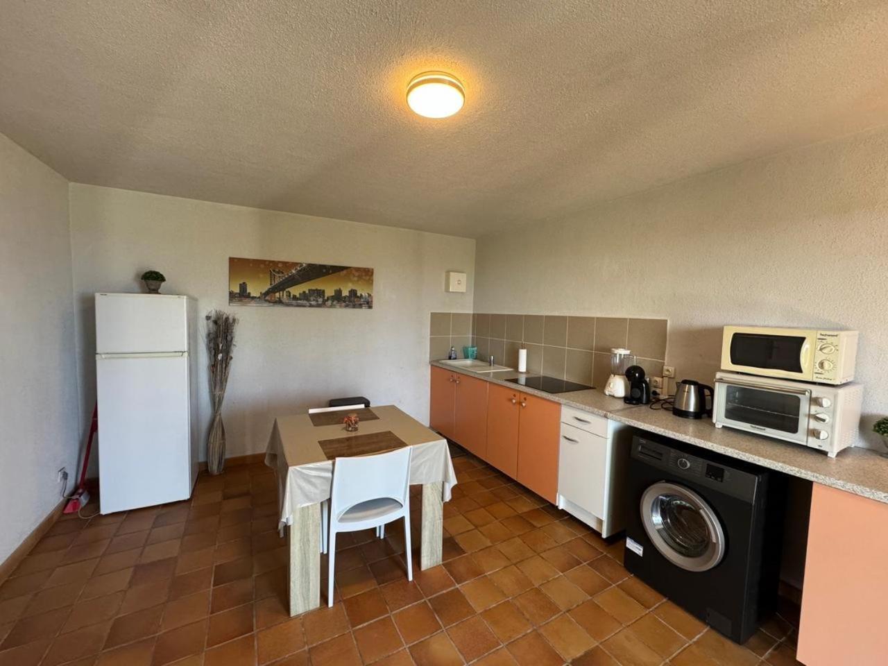 Villa Fleurie Le Moule Exteriör bild